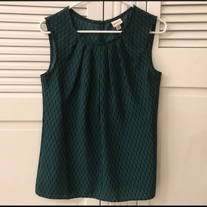 Patterned Sleeveless Blouse