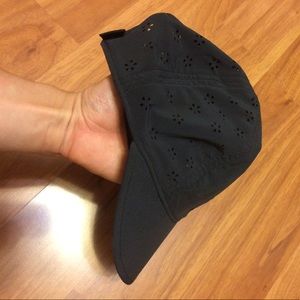 Lululemon hat