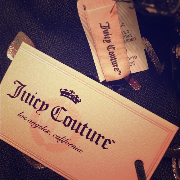 JUICY COUTURE  wrap scarf in Black - Picture 1 of 3