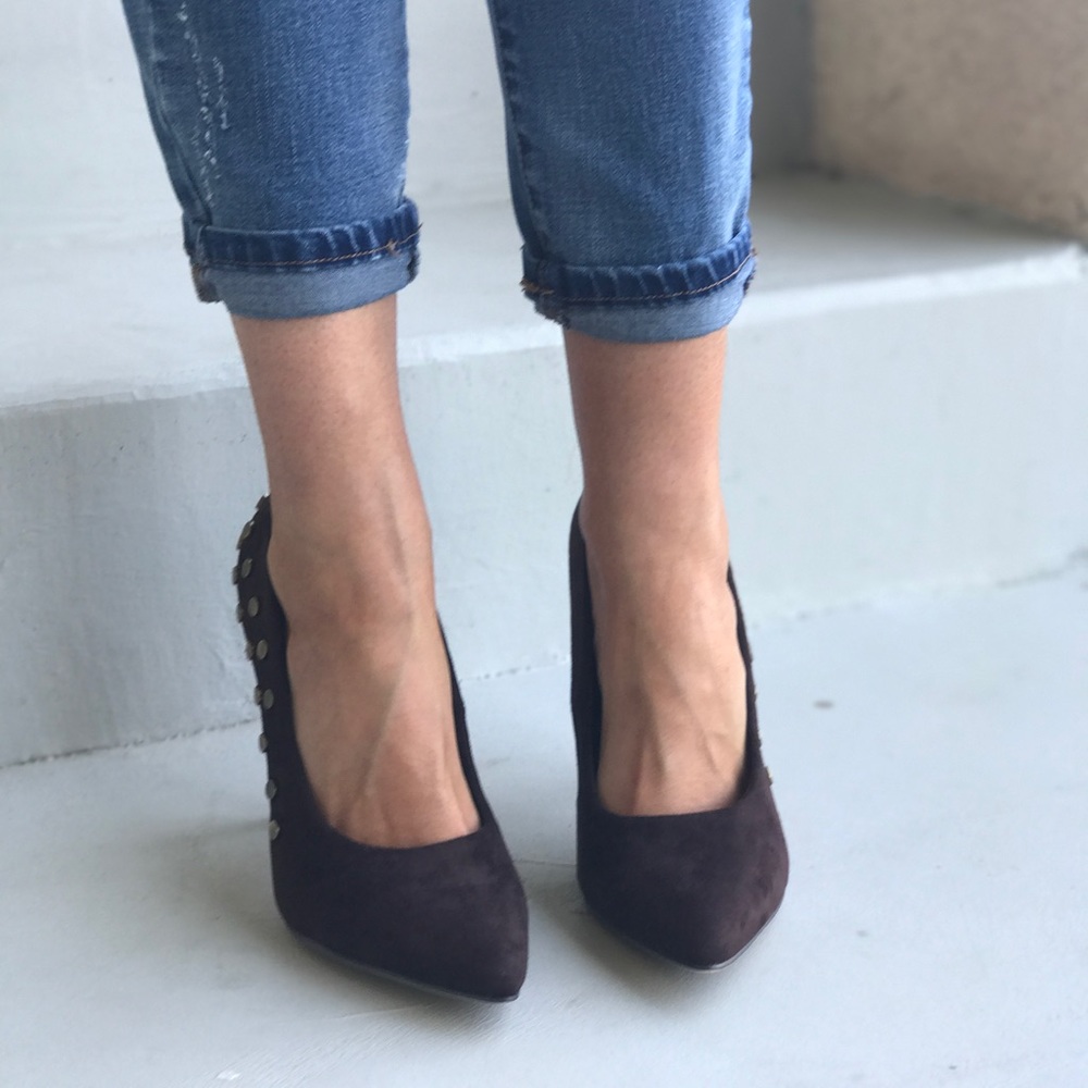 Classic Pointy Toe Stud Suede Stiletto Pump - Picture 5 of 7