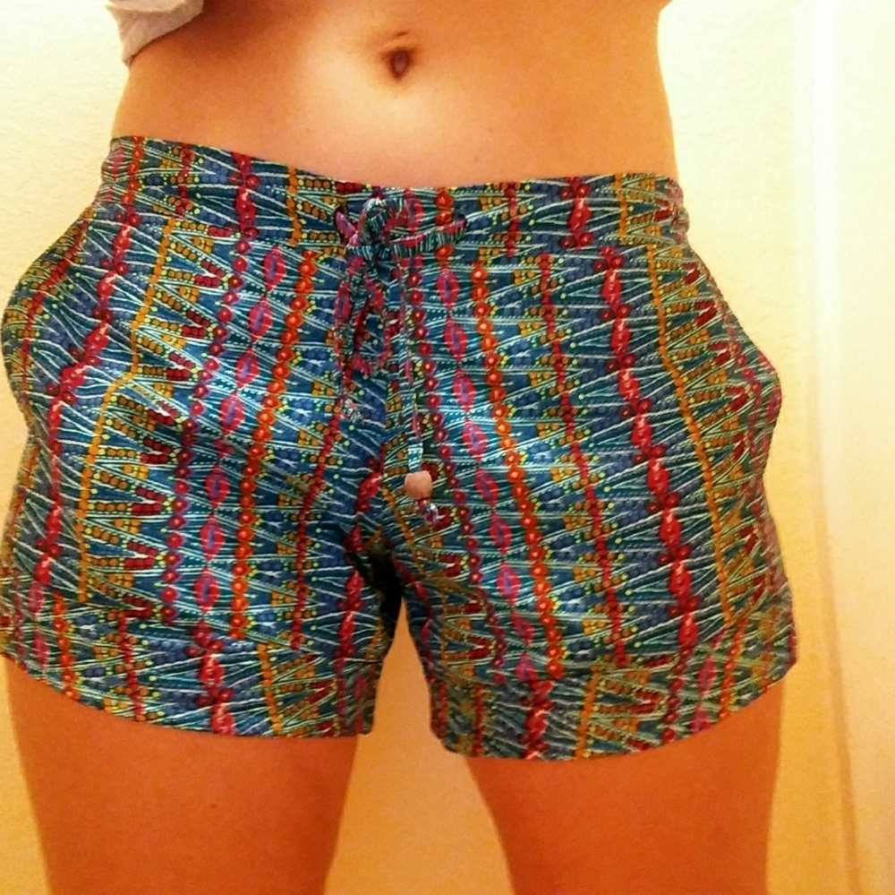 Medium woman's shorts