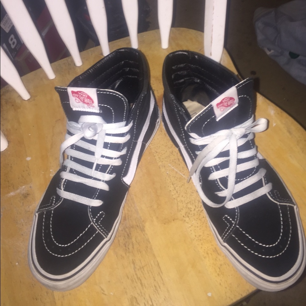 original black nd white VANS sz 9.5 women sz 8 men