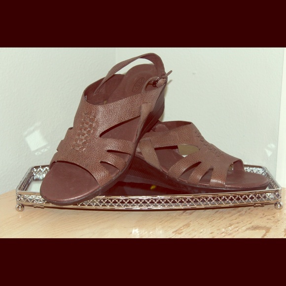 KEEN FOOTWEAR brown sandals - Picture 1 of 1