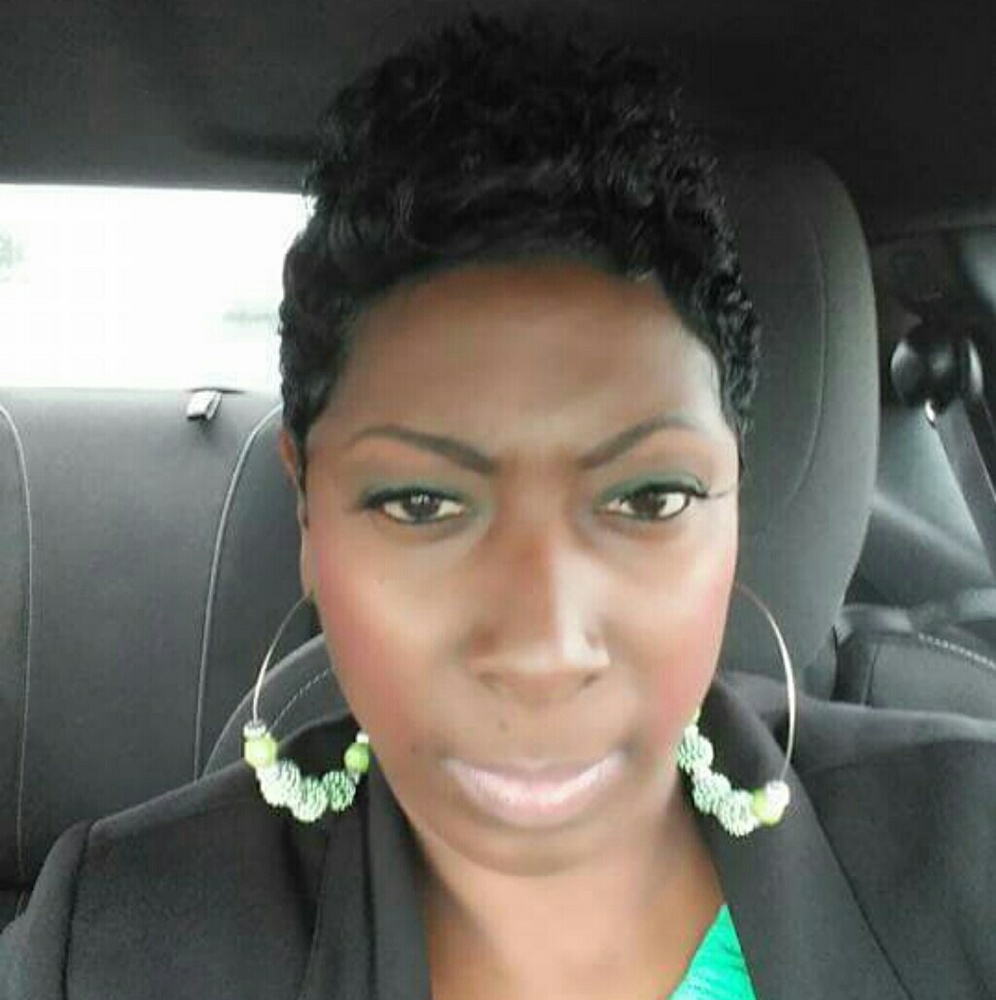 Meet your Posher, Khristi