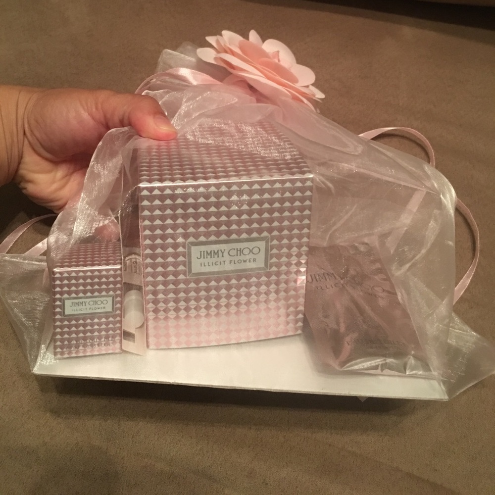 NIB Jimmy Choo Illicit Flower Perfume