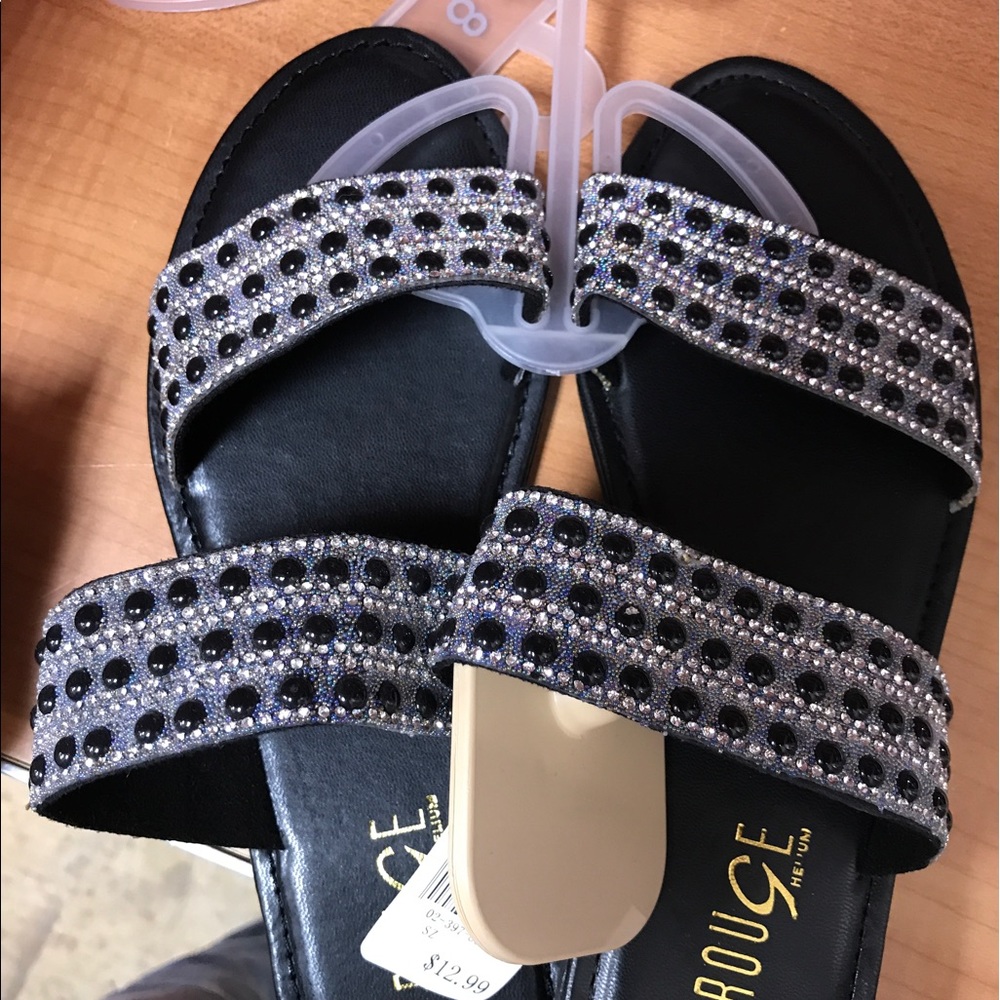 Sandals - Picture 5 of 8