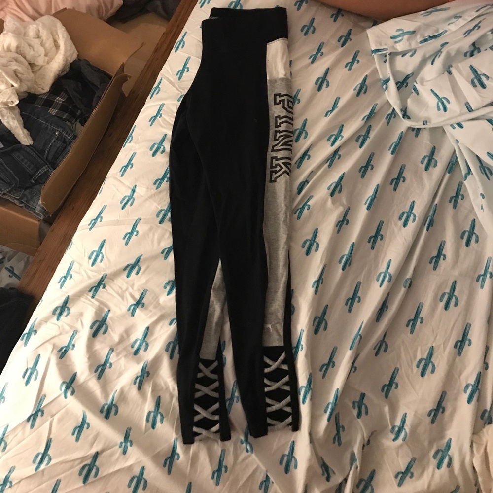 VS yoga pants