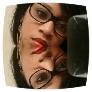 Meet your Posher, Neisha