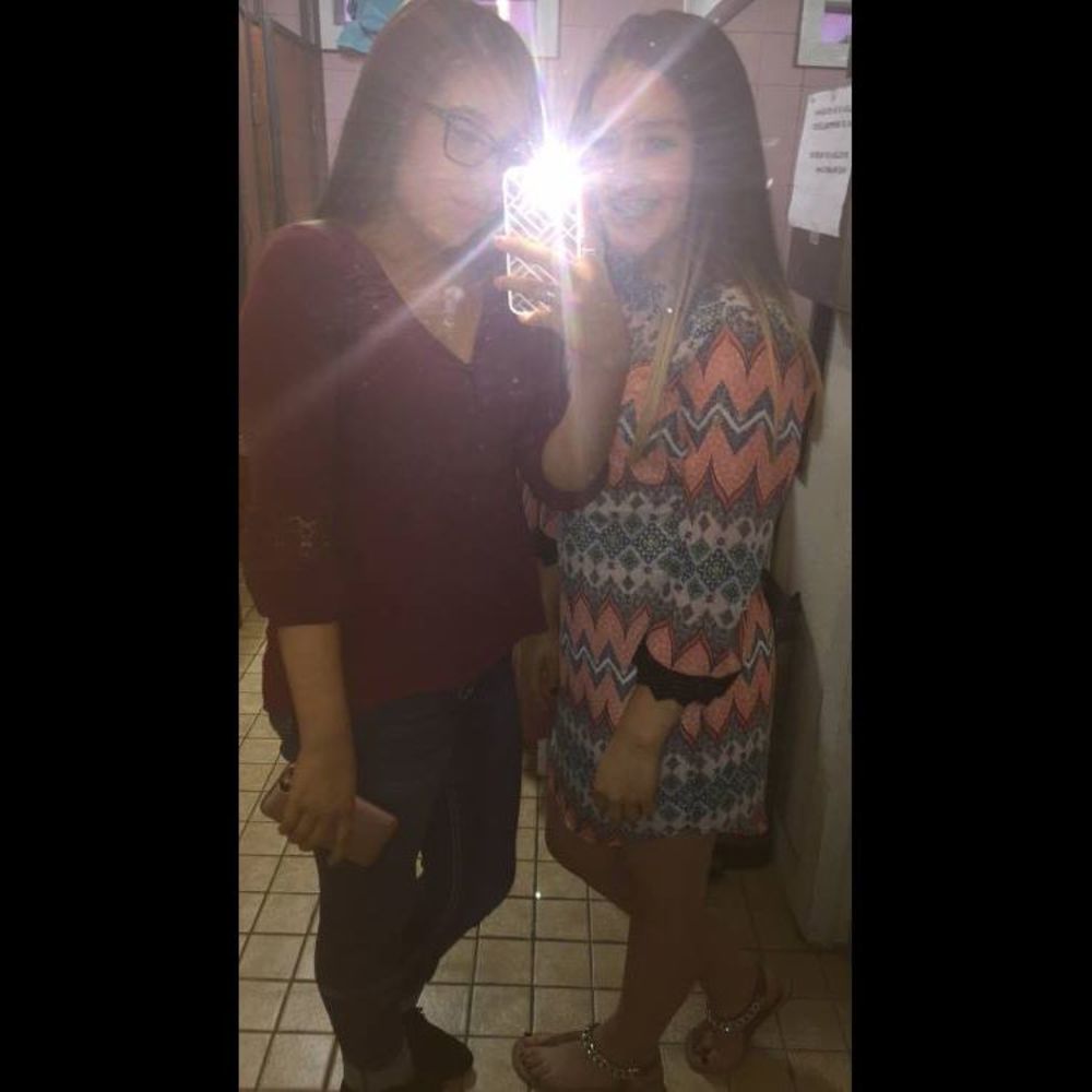 Meet your Posher, Leslie