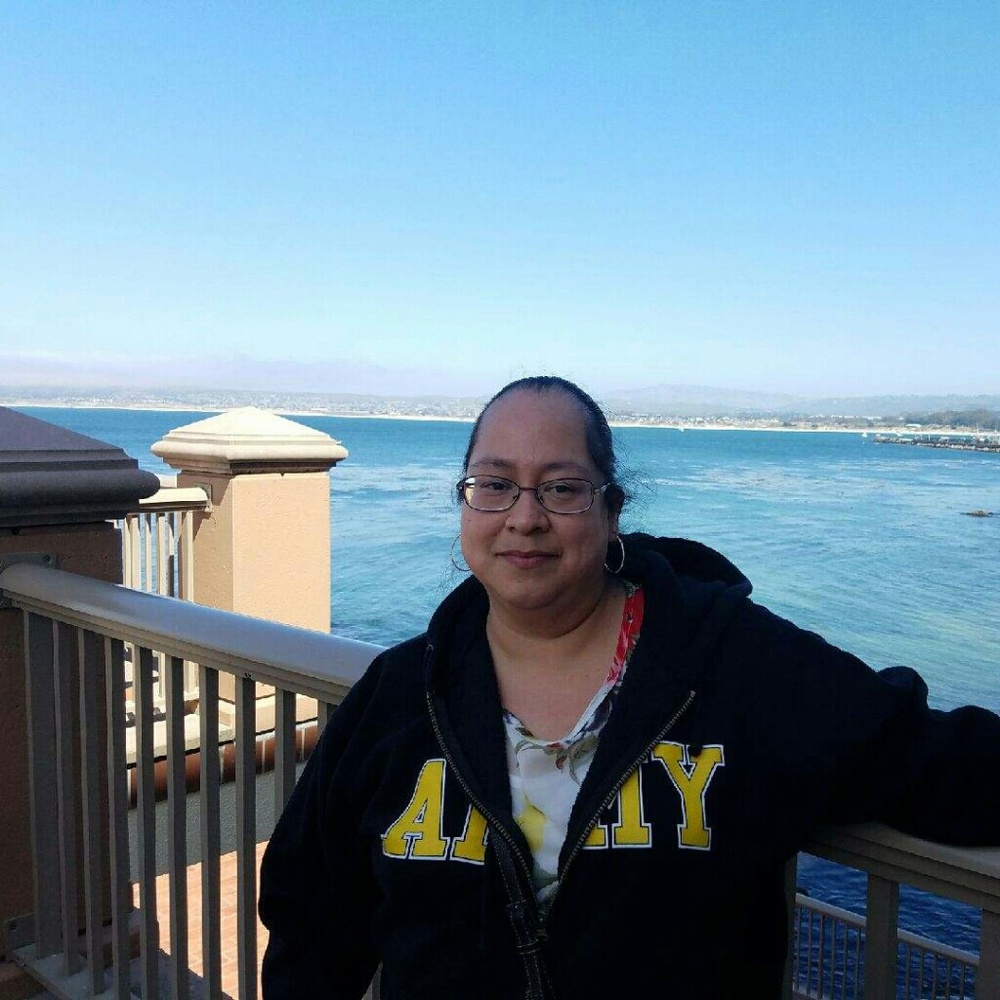 Meet your Posher, Gabriela