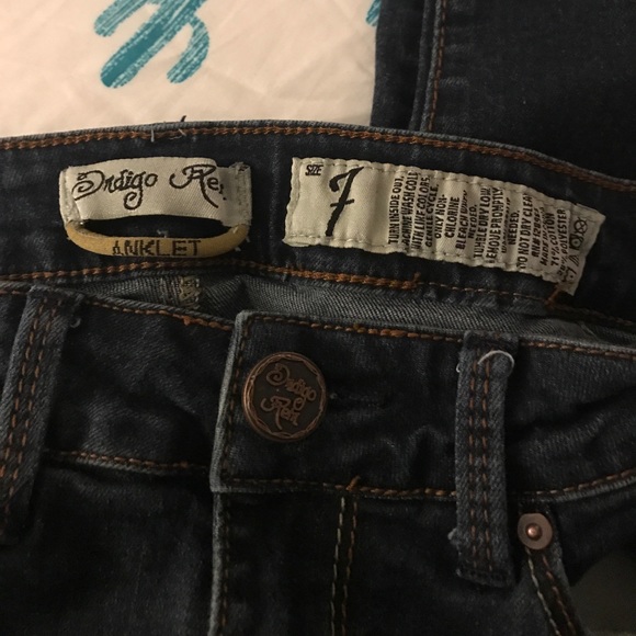 Jeans - Picture 2 of 2