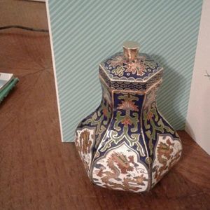 Chinese cloisonne vase