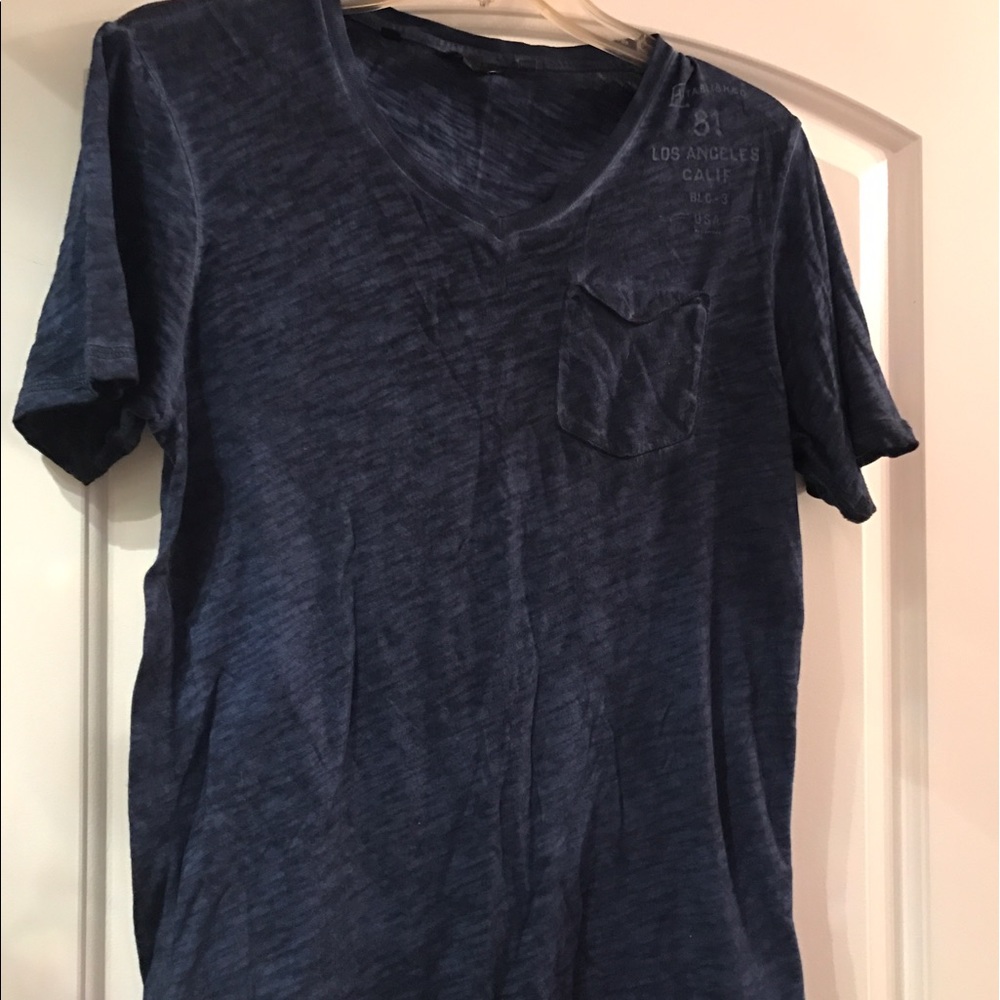 Guess Tee. NWOT