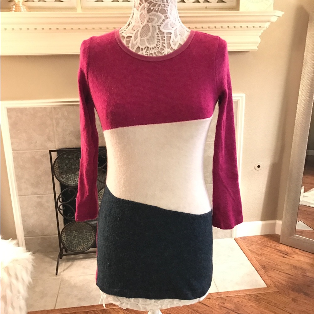 Pink navy and white tunic sweater dress