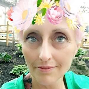 Meet your Posher, Leonta