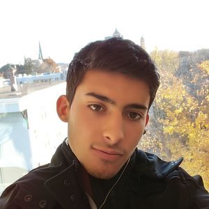 Meet your Posher, Khalid