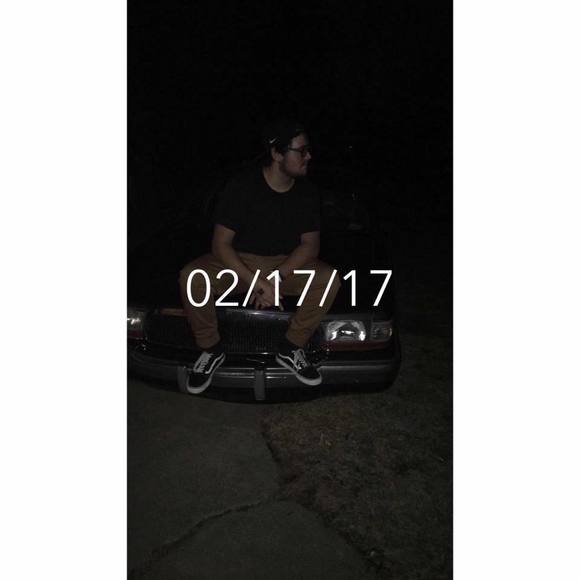 Meet your Posher, Sam - Picture 1 of 1