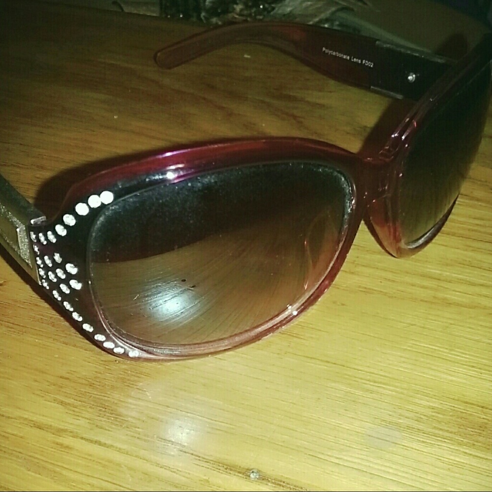 Gorgeous pair of sunglasses