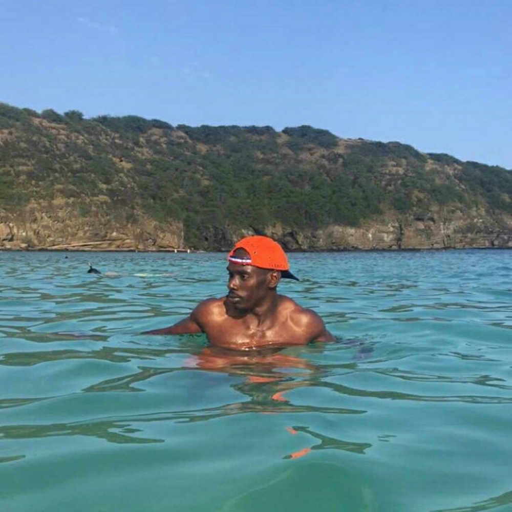 Meet your Posher, Travis