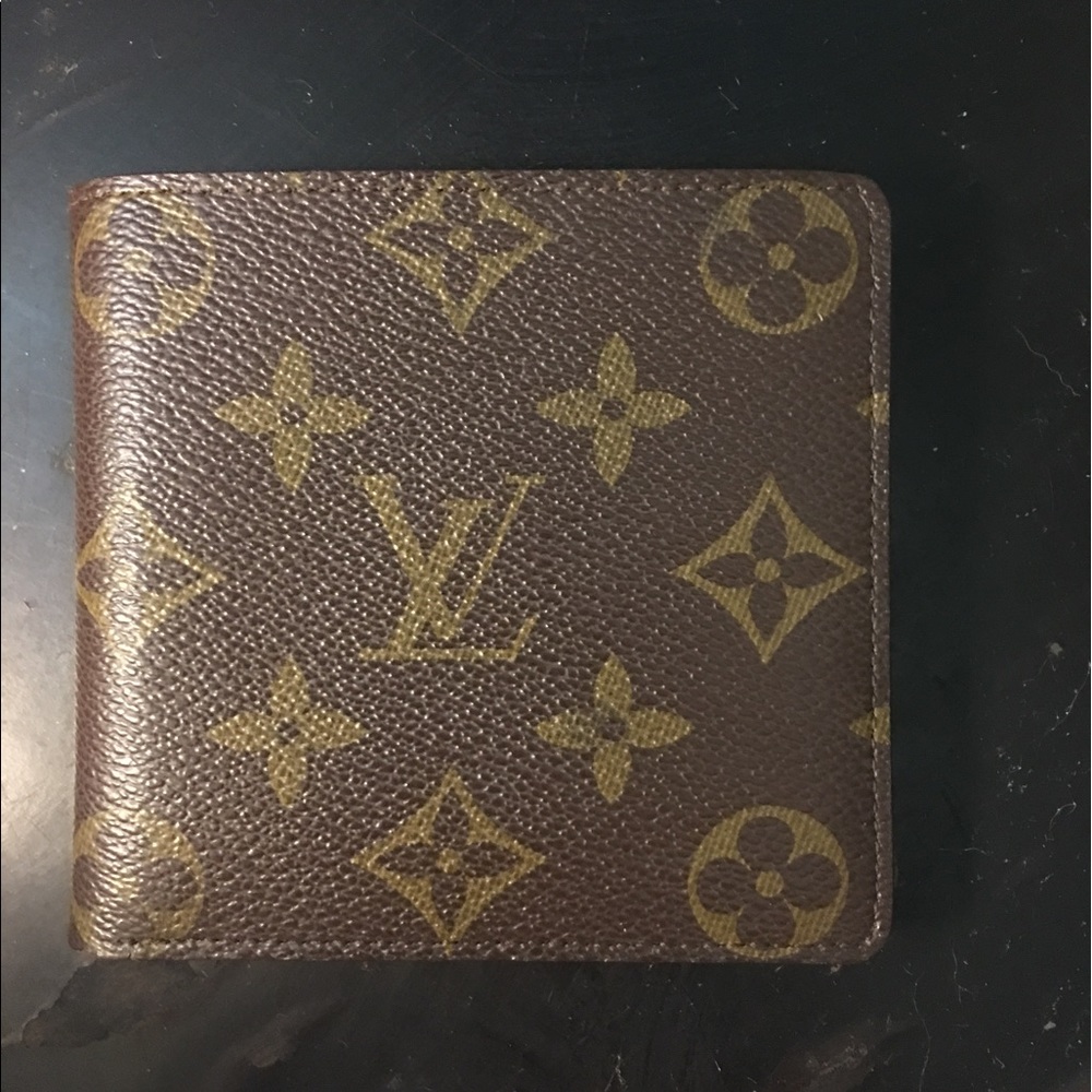Louis Vuitton Marco Wallet