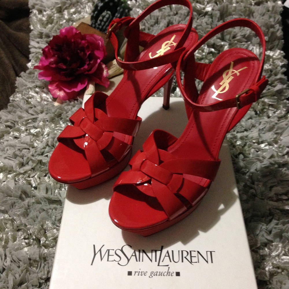 Yves Saint Laurent Tribute 75