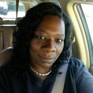 Meet your Posher, Lashana