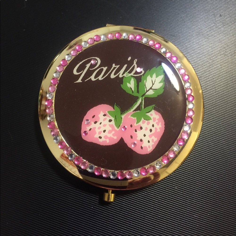 Cutie Hand Carry Mirror