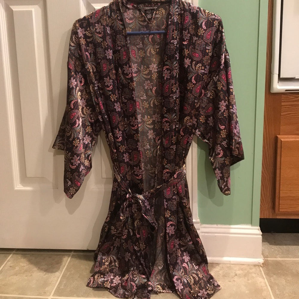 VS Robe