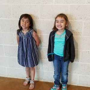 Meet your Posher, Ana