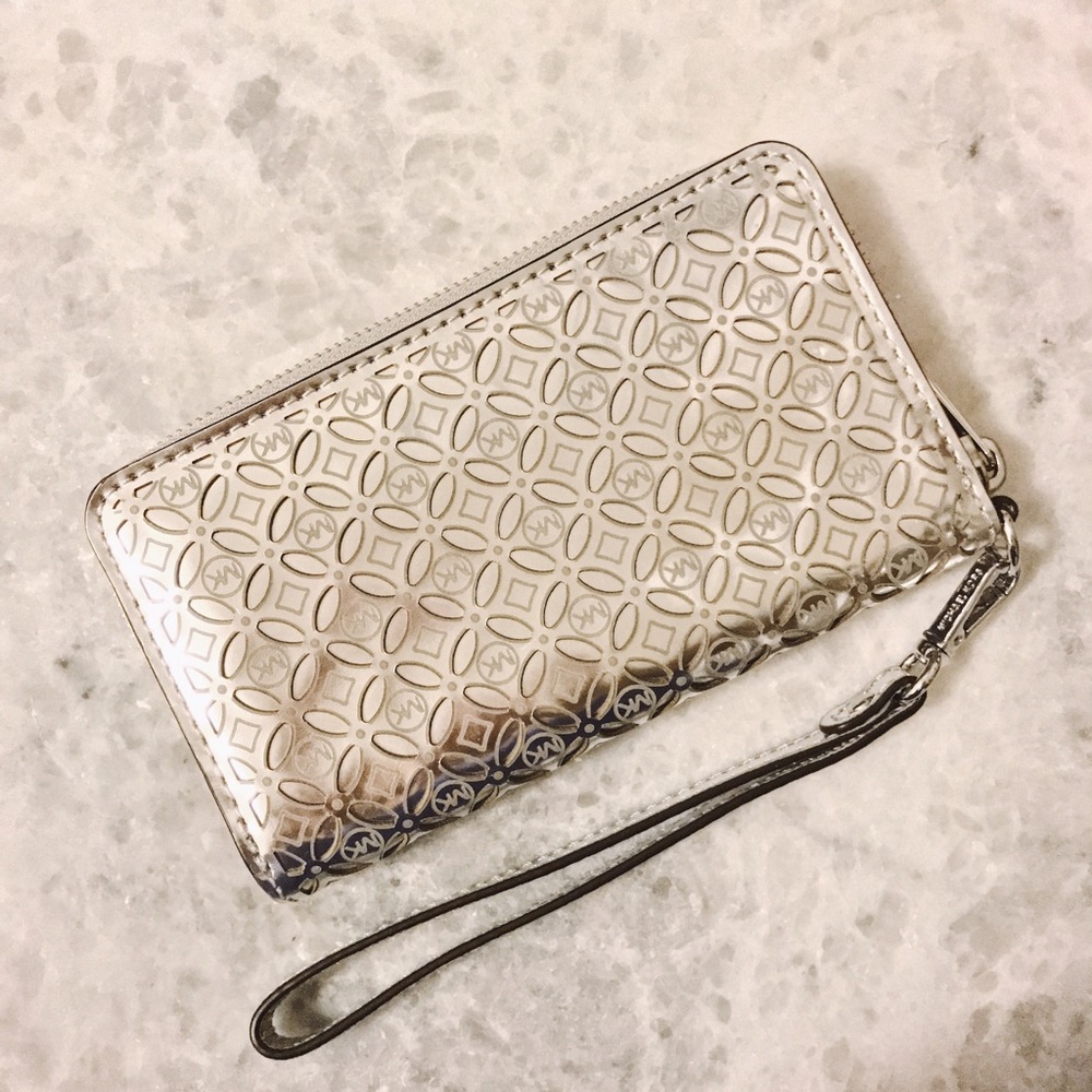 NWOT Michael Kors Wristlet Wallet