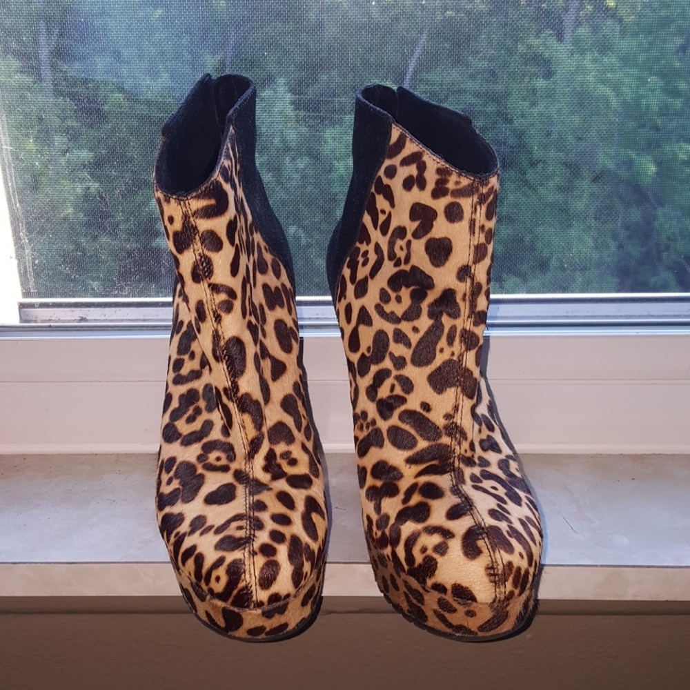 Kelsey Dagger Cheetah Print Ankle Boots