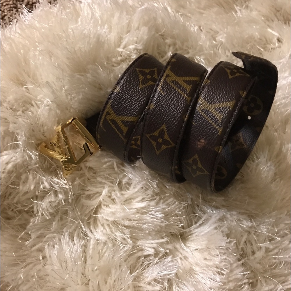 Louis Vuitton belt