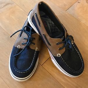 Boys Nautica shoes - Size 4 (Worn once)