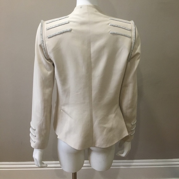 Cream fitted blazer - Picture 3 of 5
