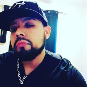 Meet your Posher, Luis