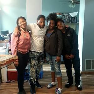 Meet your Posher, Mearl