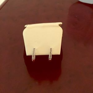 Diamond earrings 14k white gold 1 inch long