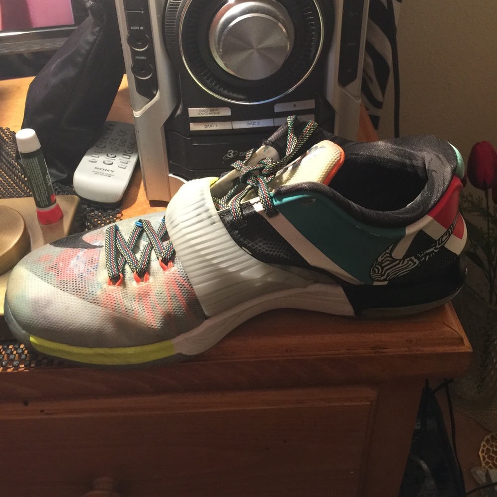 Nike size 12 tennis  shoes