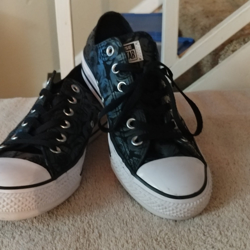 Converse all star canvas low