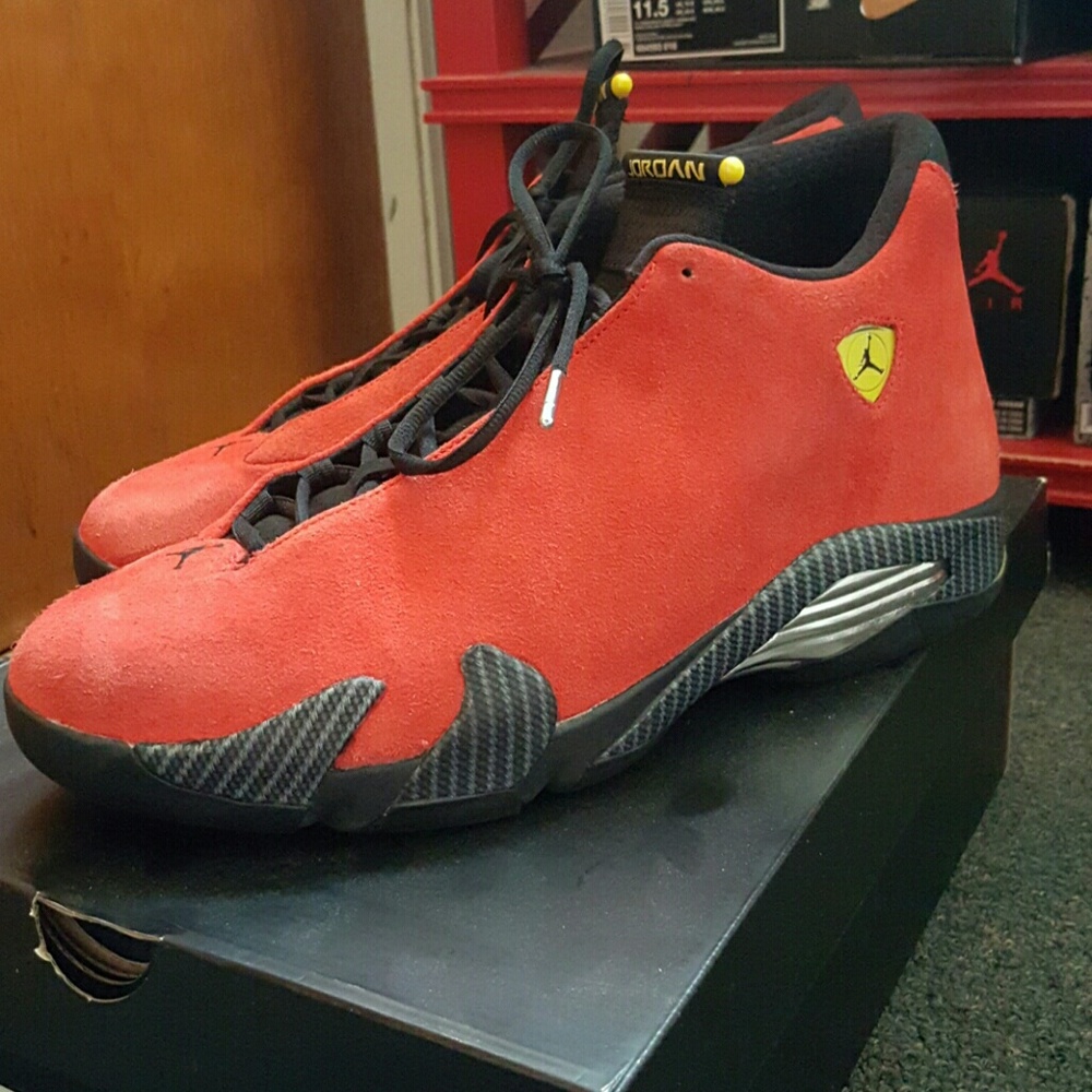 Jordan retro 14 ferrari