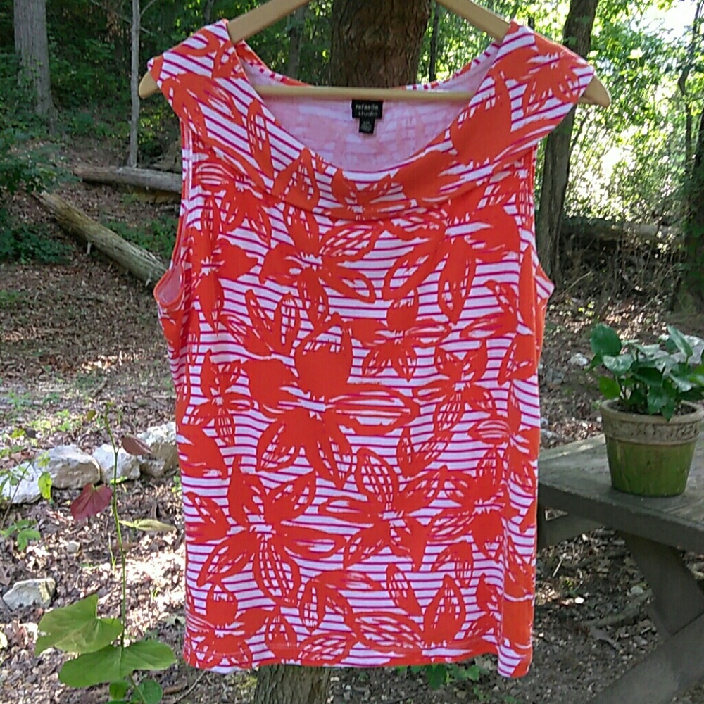 Women's Top