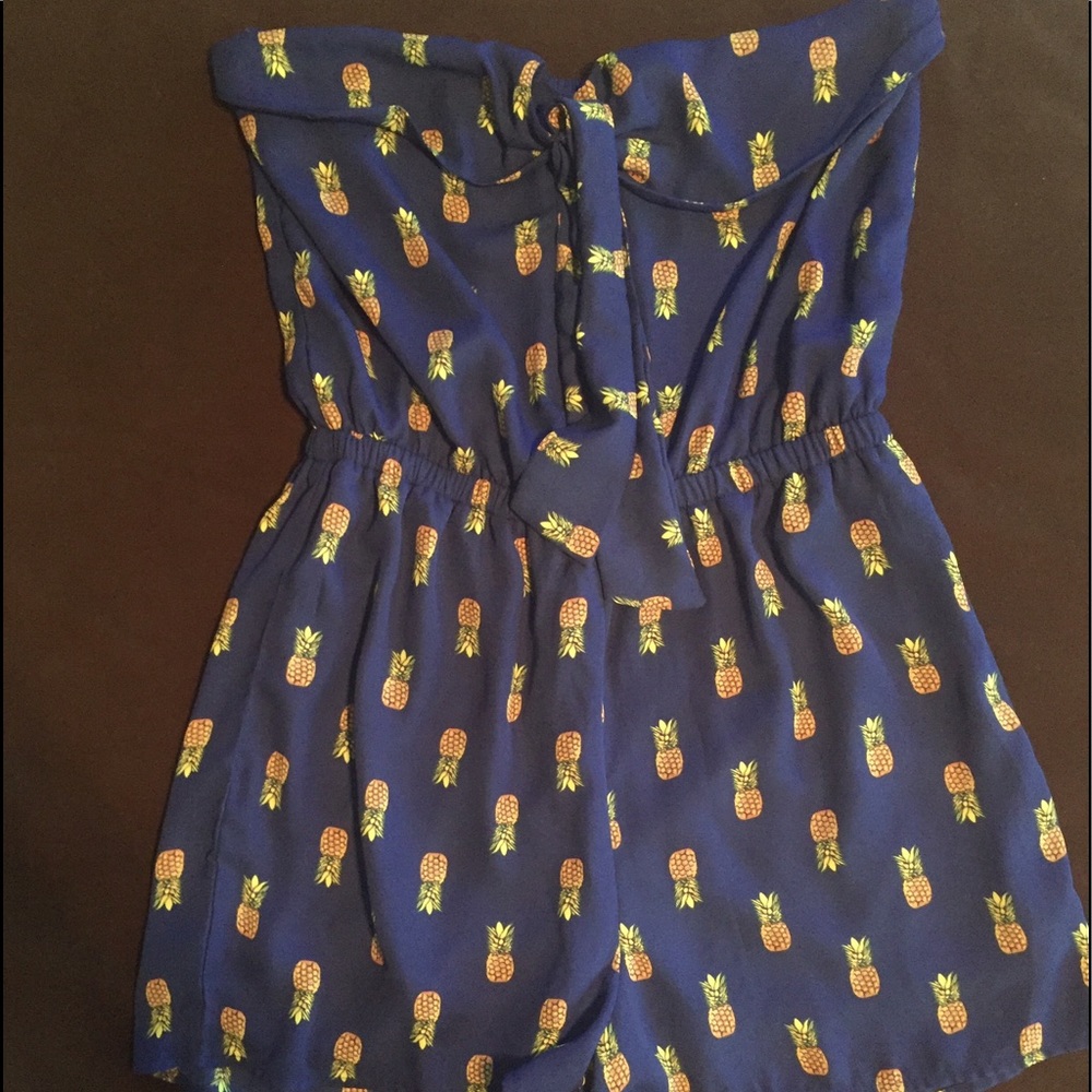 Pineapple romper