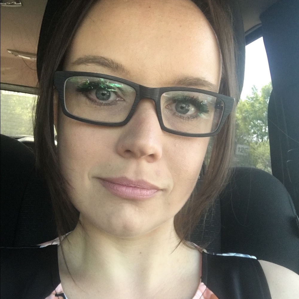 Meet your Posher, Jessica