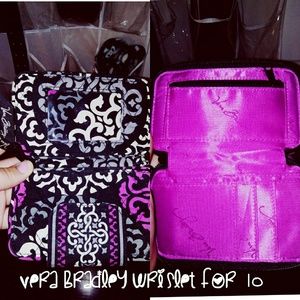 Vera Bradley Wrislet