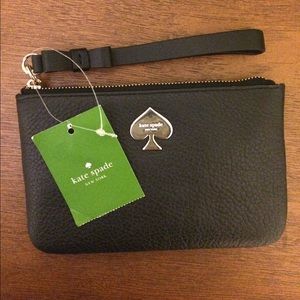 ⭐️Kate Spade Leroy Street Bee Wristlet NWT⭐️