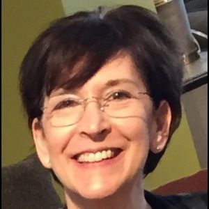 Meet your Posher, Cynthia
