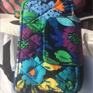 Adorable Vera Bradley carryall wallet