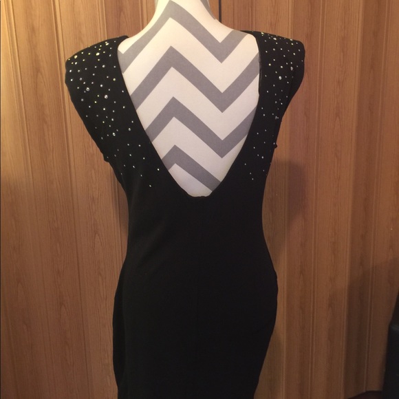 H&M dress - Picture 2 of 2