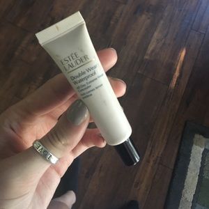 New Estée Lauder double wear waterproof concealer