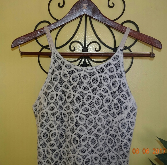 Urban Outfitters Motel White Lace Top - Picture 3 of 5